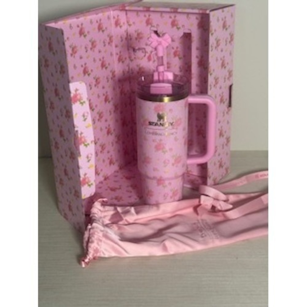 Stanley x LoveShackFancy 40oz Quencher H2.0 Tumbler Ribbon Rosa Pink Floral New